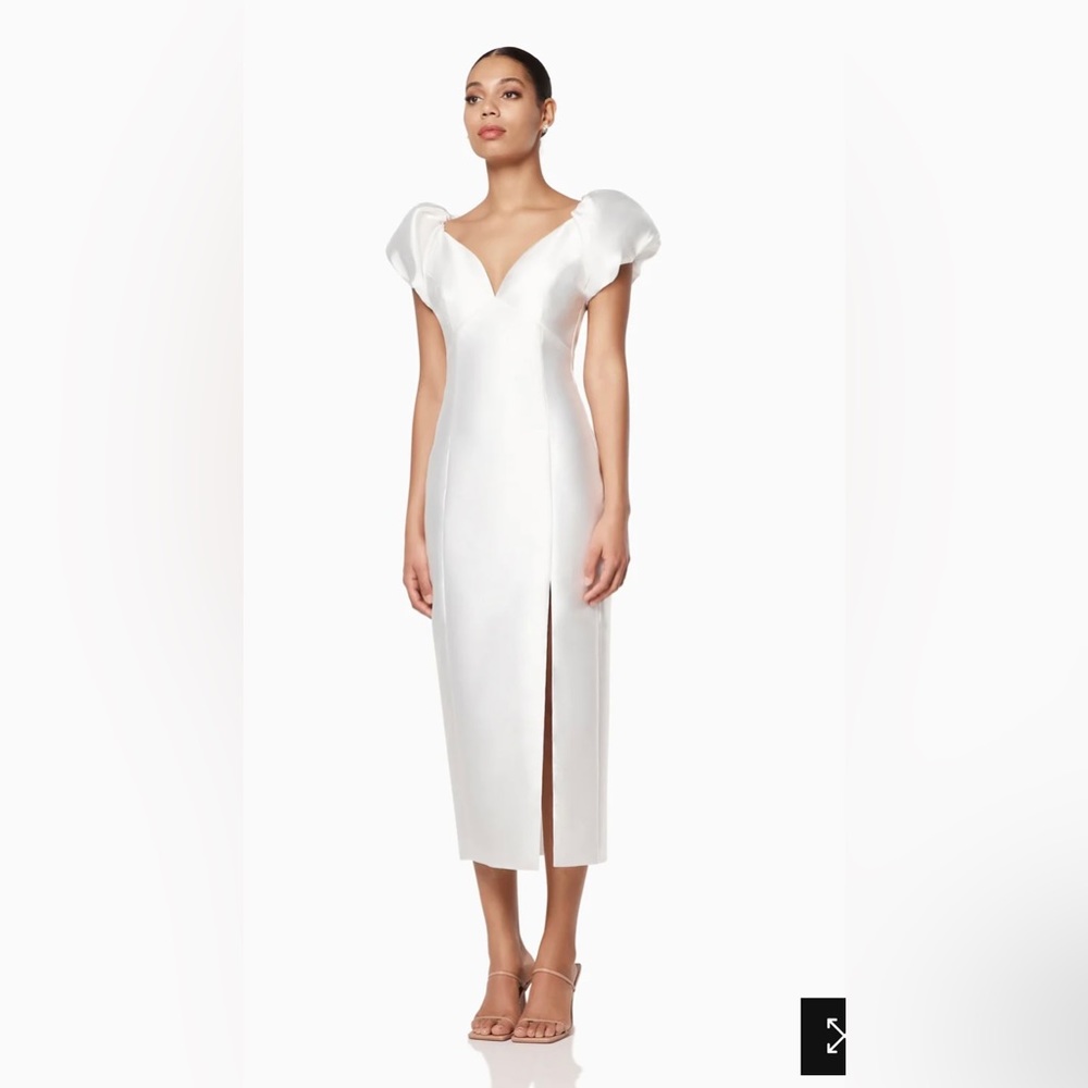 Elliatt midi puff sleeve dress with slit